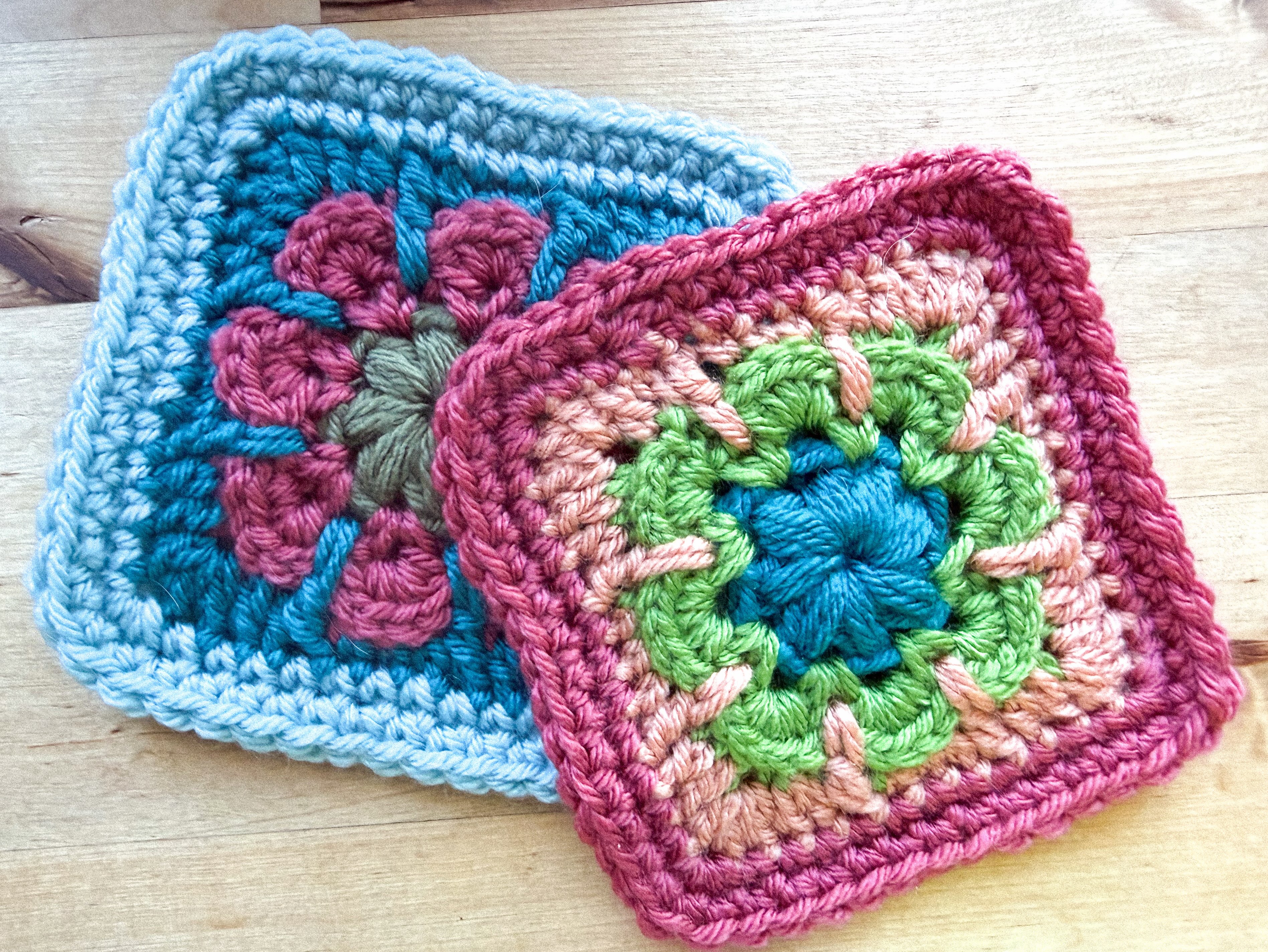Still on that granny square blanket… 😆