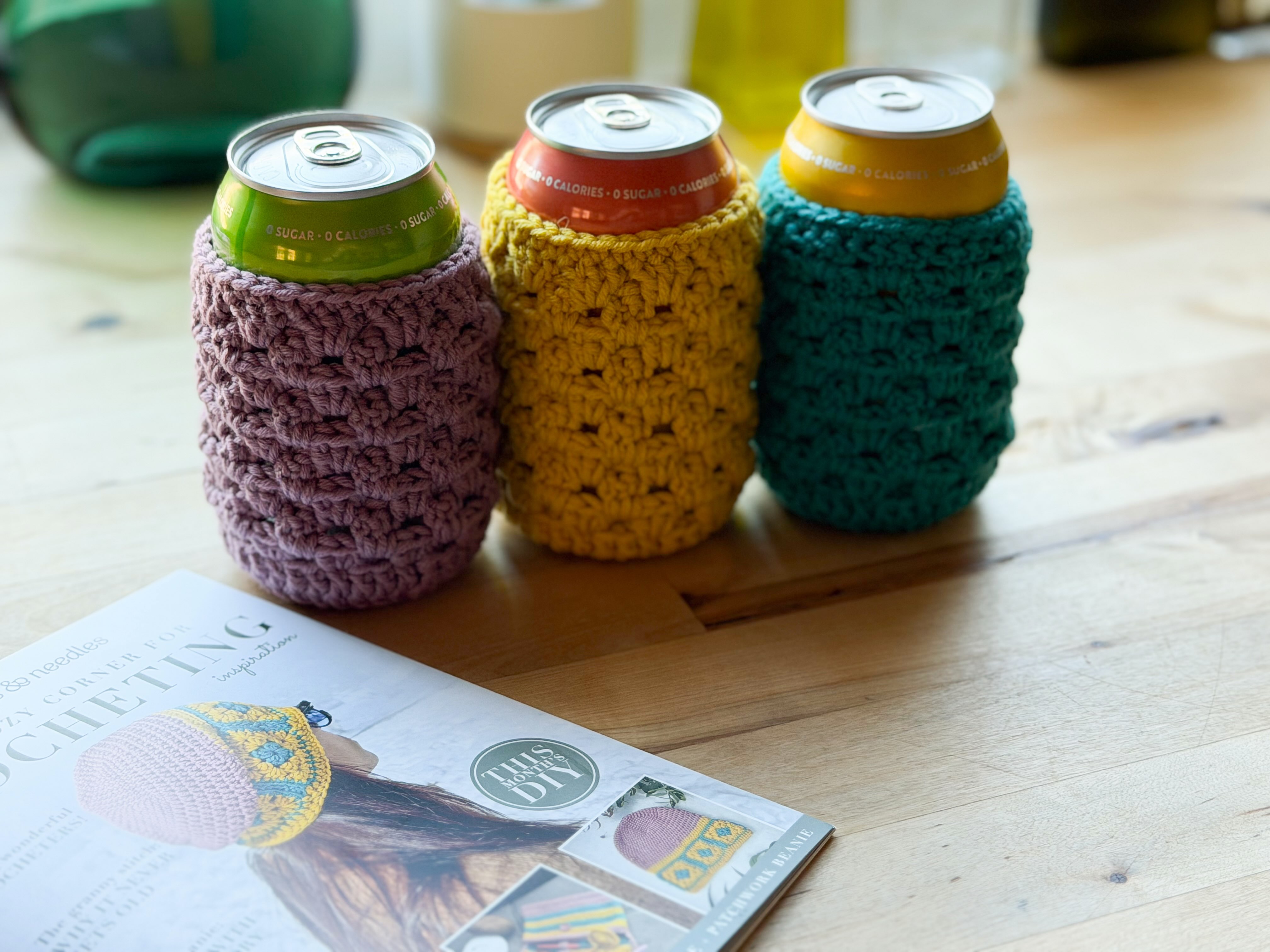 🧶@hooksneedlescom creations! Box 5 includes enough yarn to make at least 3 more, and this pattern was sooooo simple. Definitely beginner-friendly and also perfect for experts who want to watch a show and crochet at the same time! 

🐝 Which color is your fave? Bee has already claimed yellow, so I have to make another one for myself. 😆

Use code LAURENANDBEE25 for 25% off your 1st box!

#paidpartnership #crochetersofig #hooksandneedles #subscriptionbox #sparklingwater